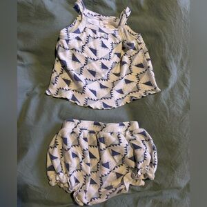 Kate Quinn, organic cotton set